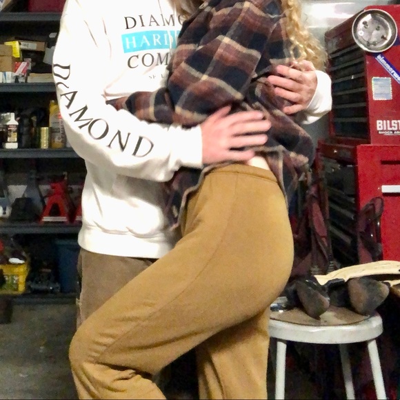 *SOLD* Offline By Aerie OTT Fleece Super Flare Pant; Size Medium - Picture 9 of 9